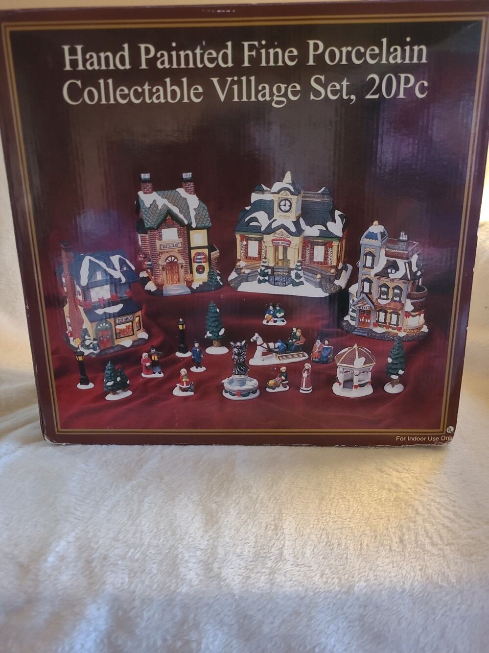 Vintage Hand Painted Fine Porcelain Christmas Village Set 20 Piece Holiday Light